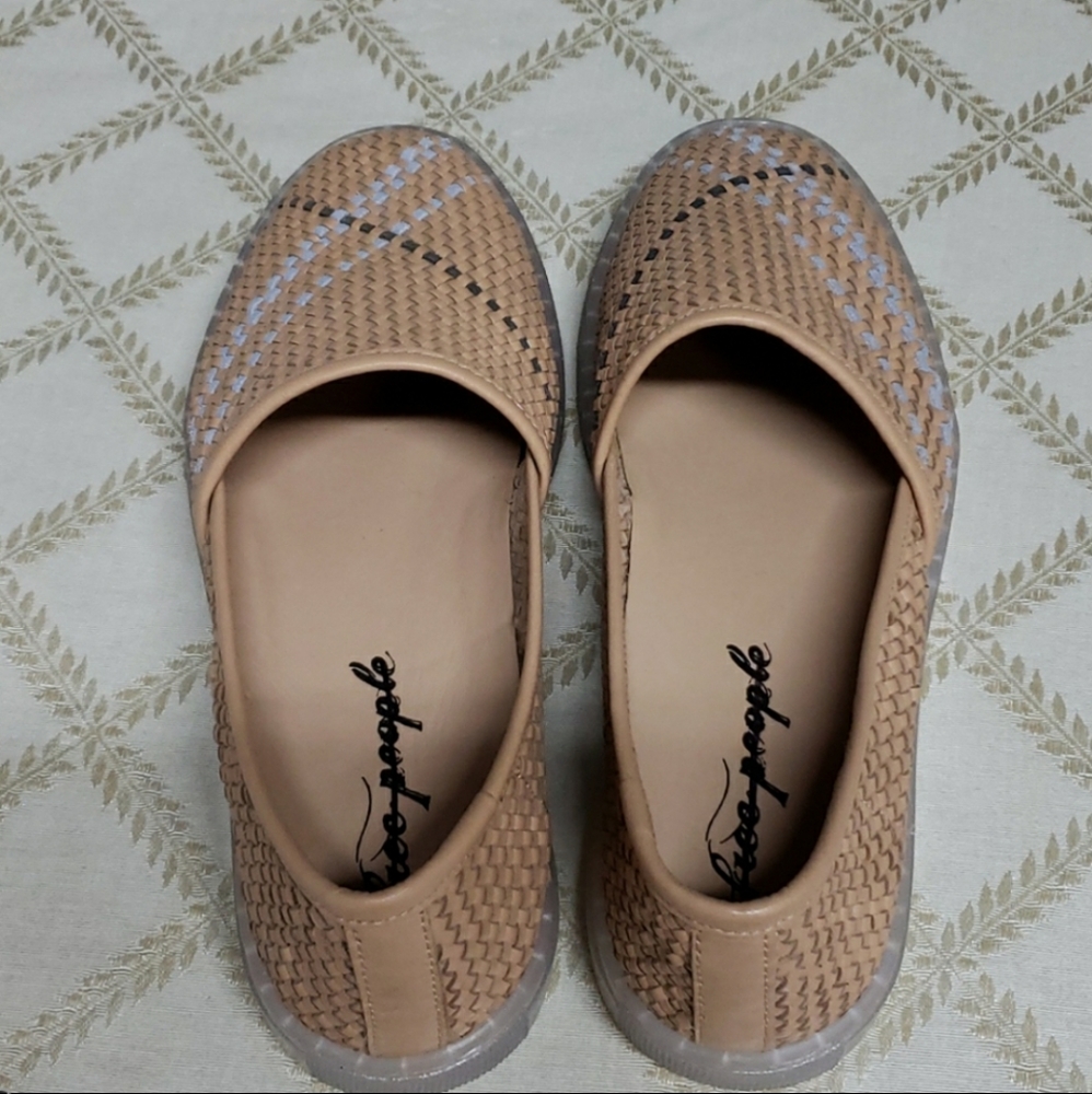 Free People Natural Santorini Leather Slip ons - 9 - Picture 9 of 13